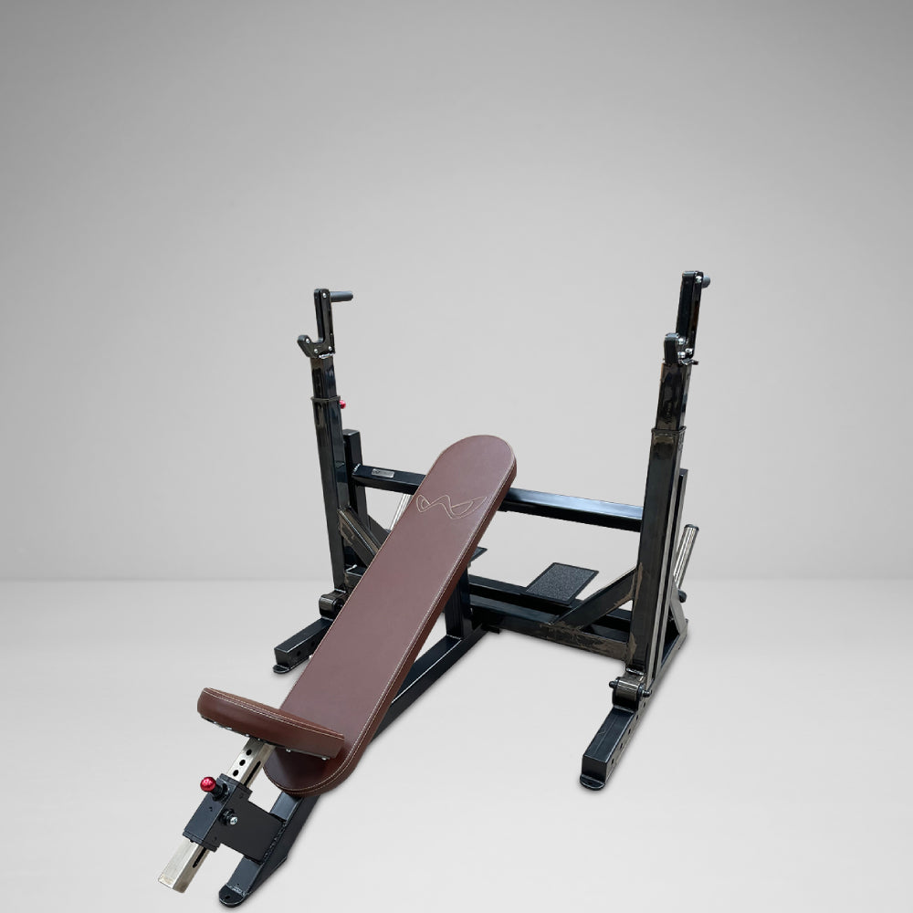 Animal Incline Breaker Bench