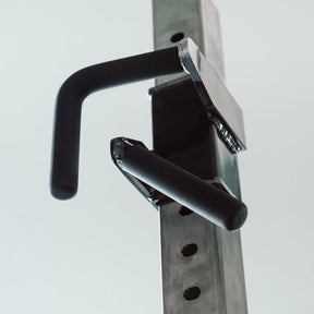 Animal Converging Standing Chest Press